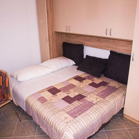 Appartamento House Nataniel In Omis Near Sea Esterno foto