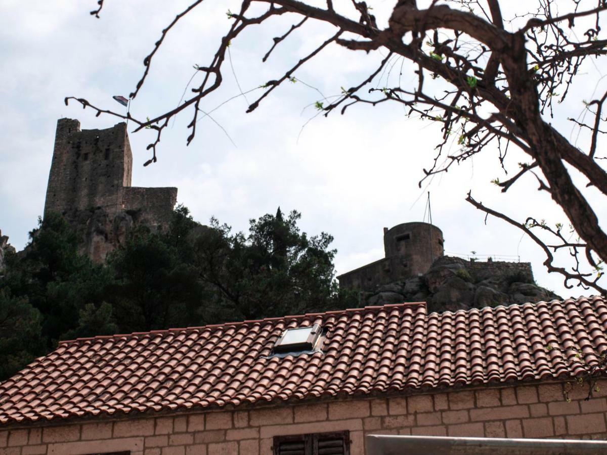 Appartamento House Nataniel In Omis Near Sea Esterno foto