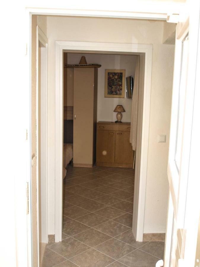 Appartamento House Nataniel In Omis Near Sea Esterno foto