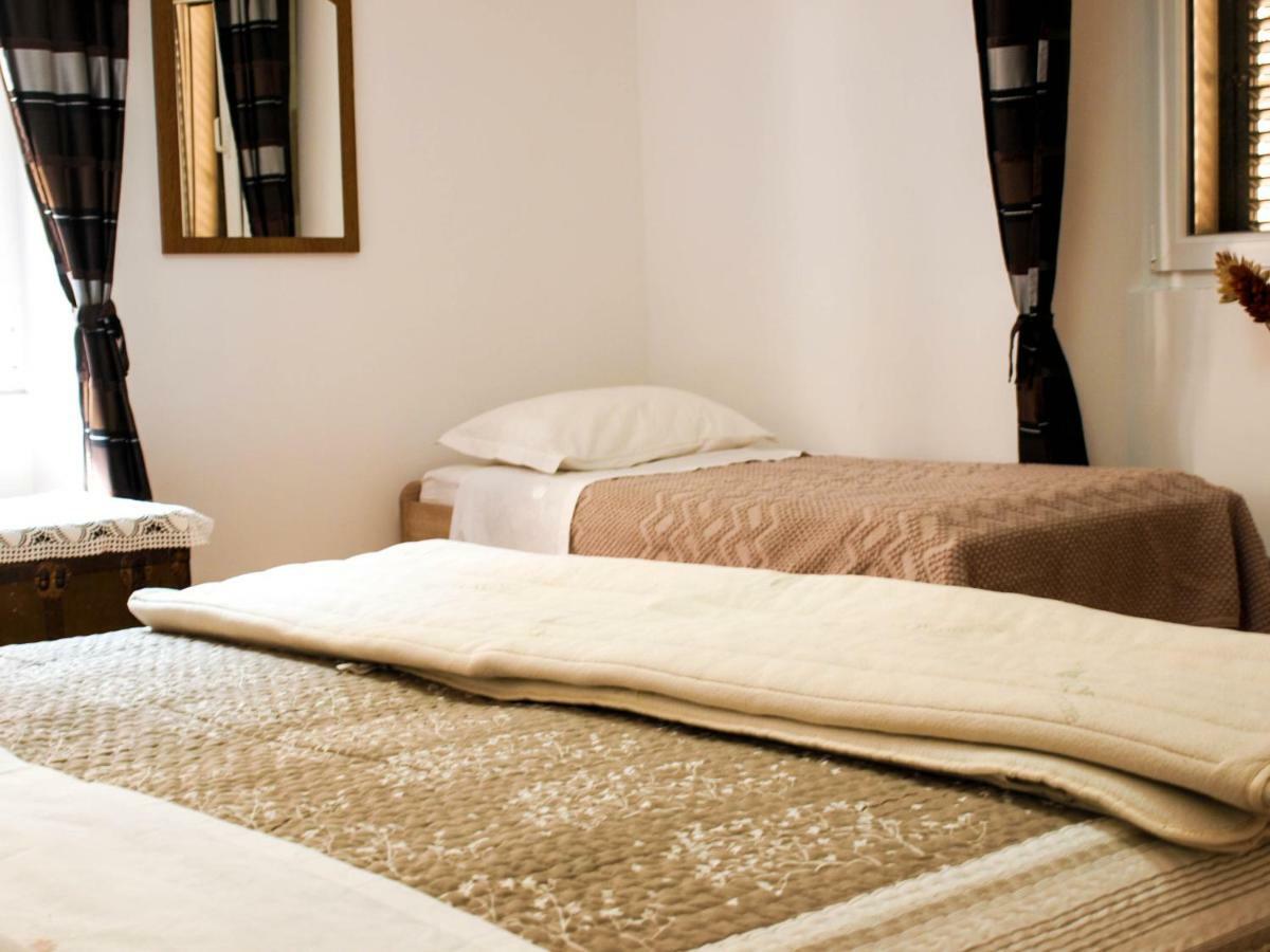 Appartamento House Nataniel In Omis Near Sea Esterno foto