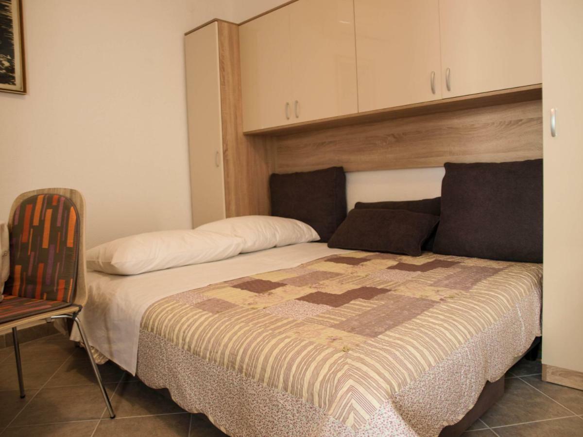Appartamento House Nataniel In Omis Near Sea Esterno foto