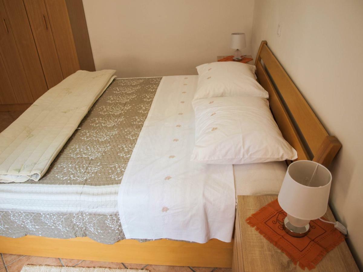 Appartamento House Nataniel In Omis Near Sea Esterno foto